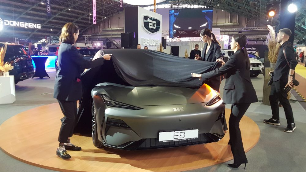 моторшоу 2024 новинка под чехлом Geely Galaxy E8