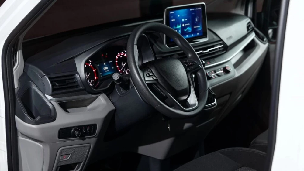 Фургон Avior V90 интерьер maxus