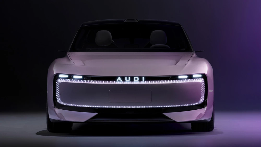 Концерн SAIC запускает новую марку. Это AUDI без знаменитых четырех колец AUDI E концепт спереди логотип