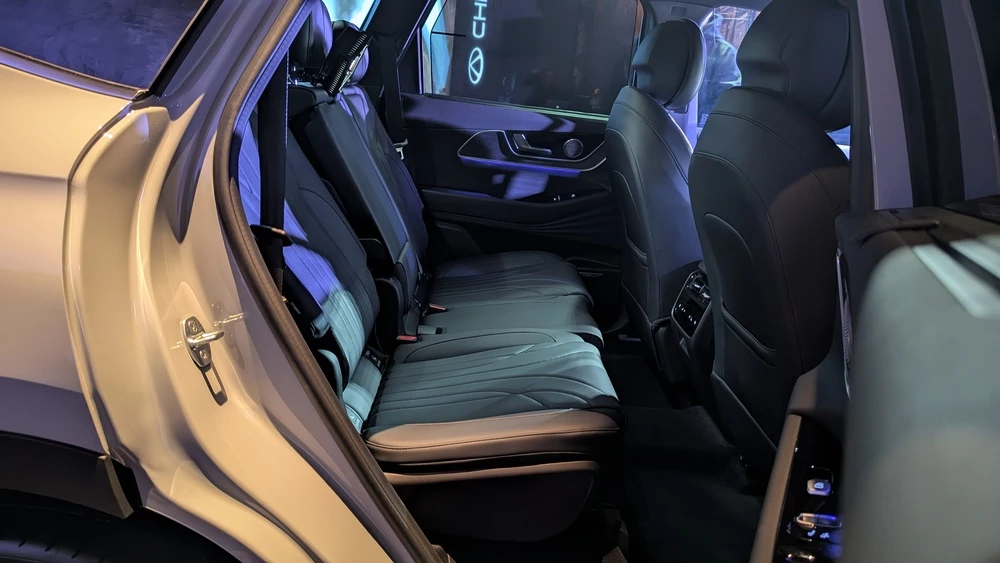 Chery Tiggo 9 в России интерьер салон второй ряд сиденья