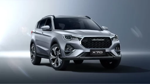 jetour x70 россия казахстан кроссовер старт продаж цена сбоку спереди серый
