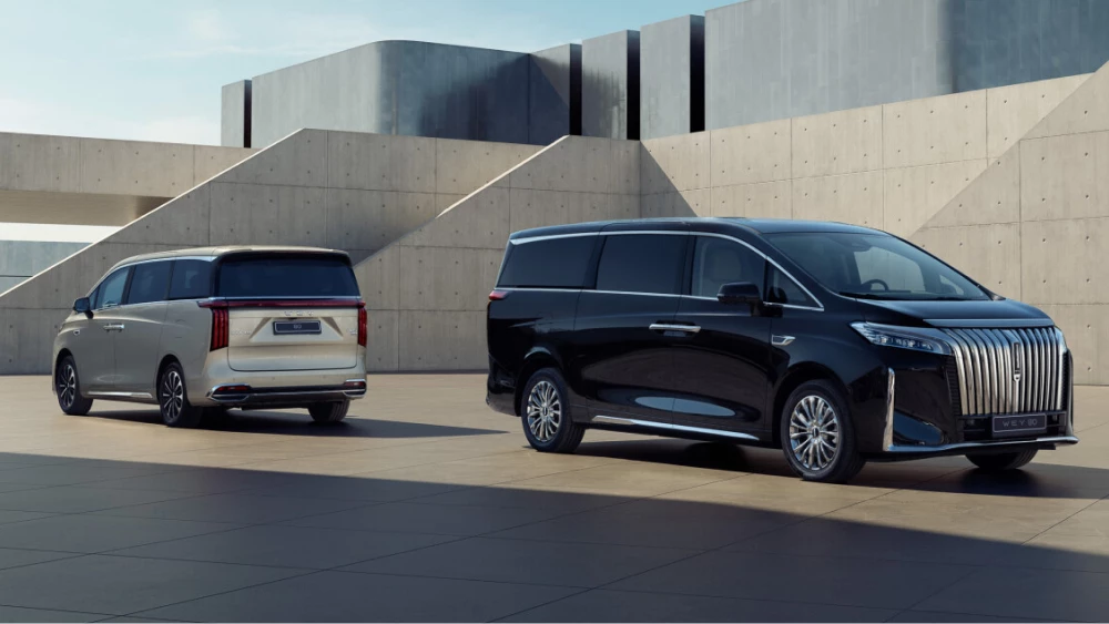 wey 80 business lounge сбоку спереди синий wey 80 premium сбоку сзади бежевый цена россия 