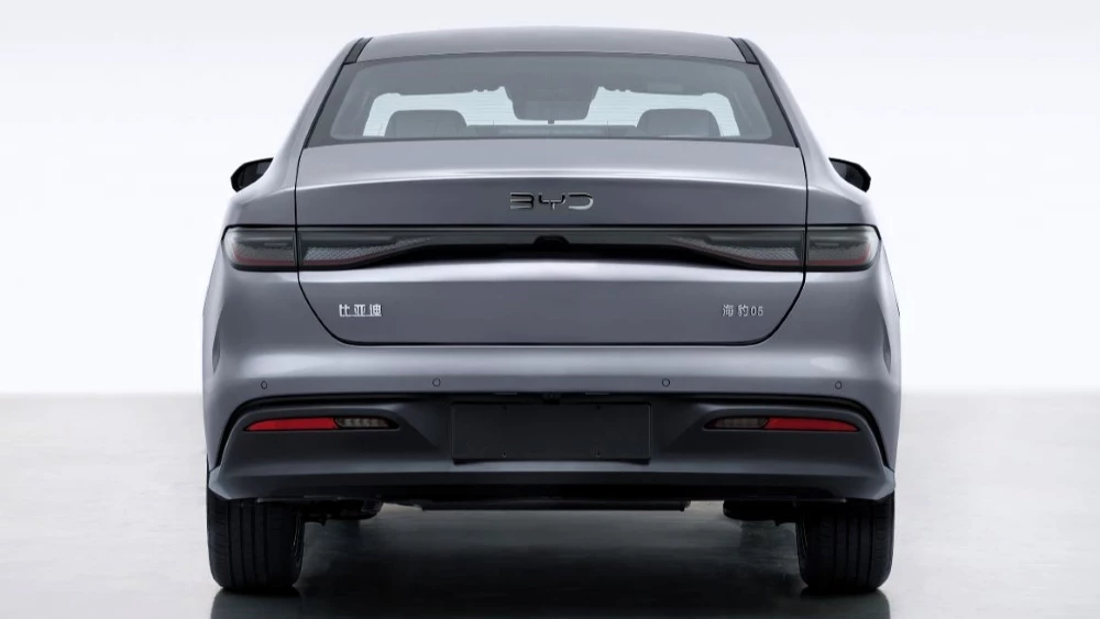 BYD Seal 05 сзади минпром кнр