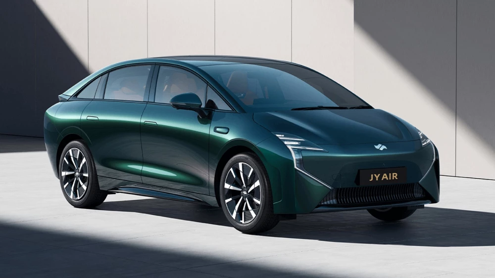 Стали известны характеристики электромобиля JuneYao Air. Его будут собирать в Казахстане juneyao air электромобиль сбоку спереди зеленый вышел на рынок таиланда сброка казахстан