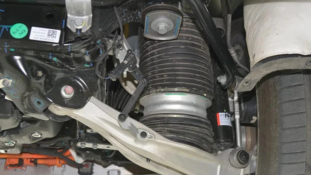 пневмоподвеска zeekr 7x кроссовер электрический