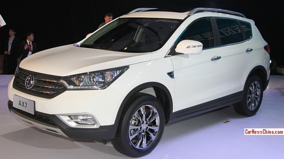 Dongfeng Fengshen AX7 пекинский автосалон 2014 сбоку спереди