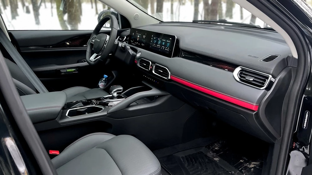 Jetour X50 салон интерьер первый ряд сиденья