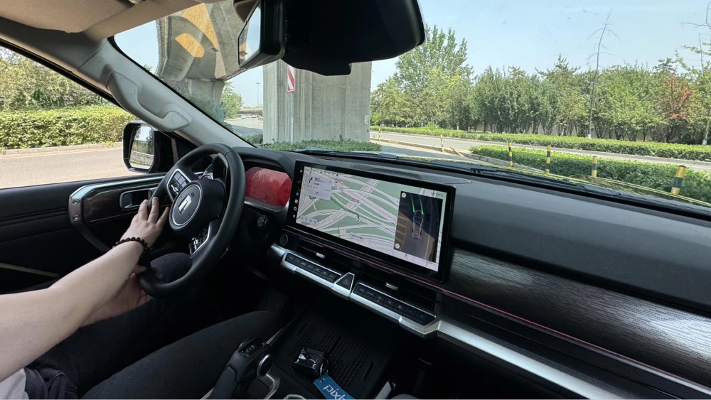 tank 400 салон центральная консоль