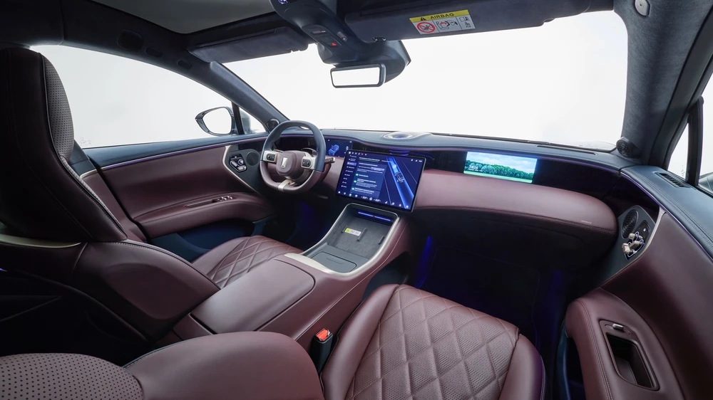 Avatr 11 салон интерьер первый ряд сиденья