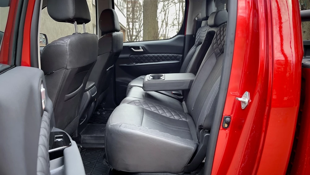 пикап Foton Tunland G7 тест салон интерьер второй ряд сиденья