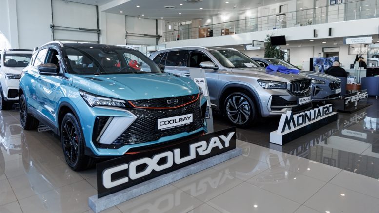 Geely Бизнес Кар coolray в автосалоне у дилера купить новый