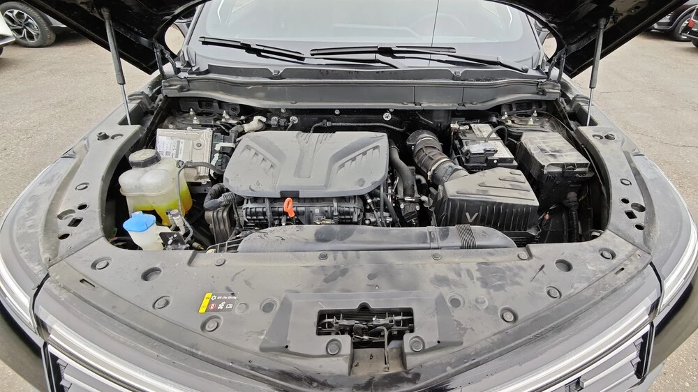 обновленный новый Haval F7 тест мишина двигатель мотор капот