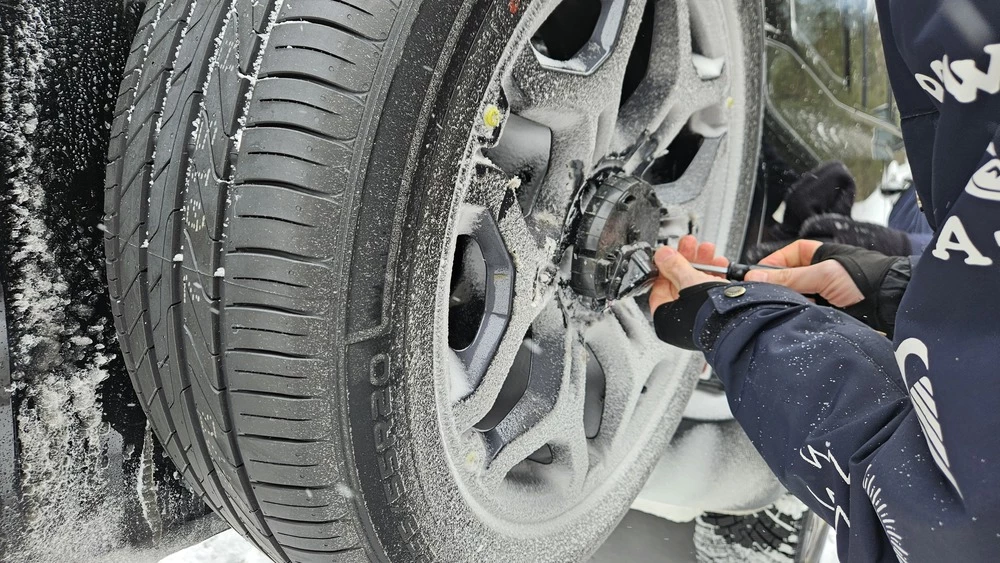 Jetour t2 с автоматом Discovery тест замена колеса запасное на двери