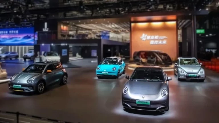 стенд great wall motor модели ora в Шанхае 2025