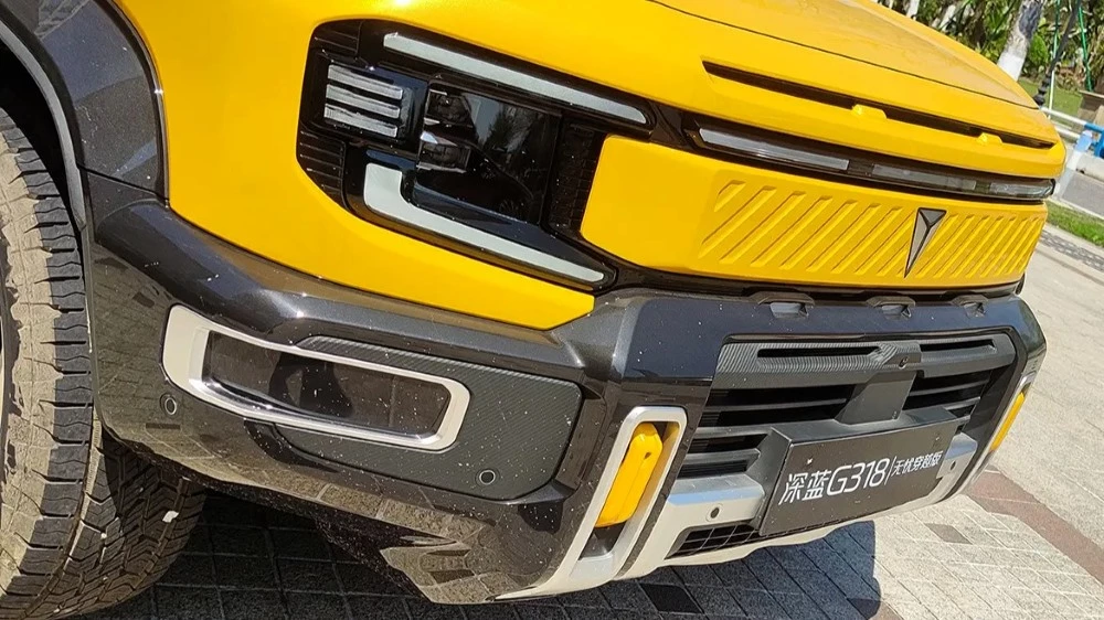 кроссовер Changan Deepal G318 спереди 2025