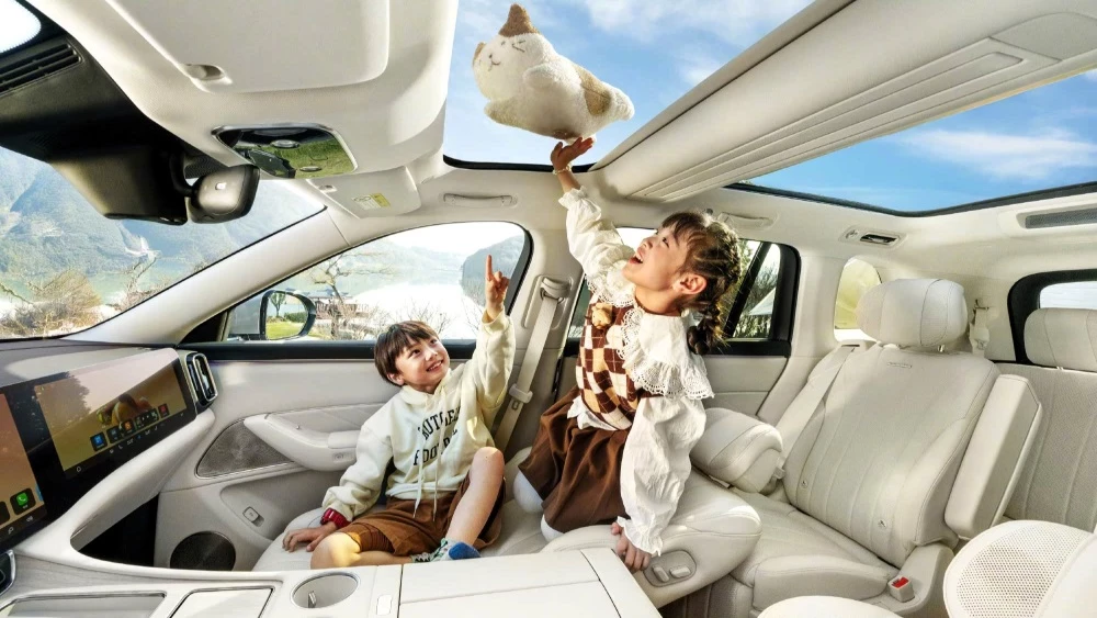 Aito M8 салон интерьер