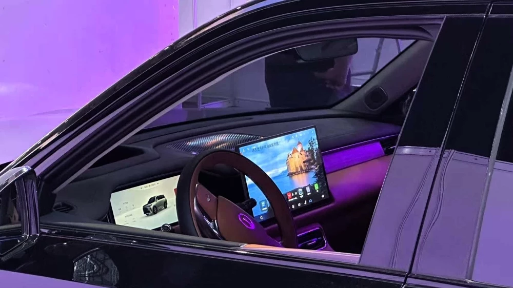 кроссовер GAC Trumpchi S9 интерьер в Шанхае 2025