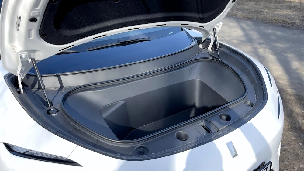 avatr 11 тест капот бокс