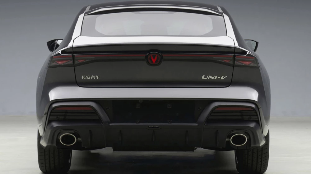 changan uni-v лифтбек сзади обновленный серый лифтбек 1,5-литровый мотор