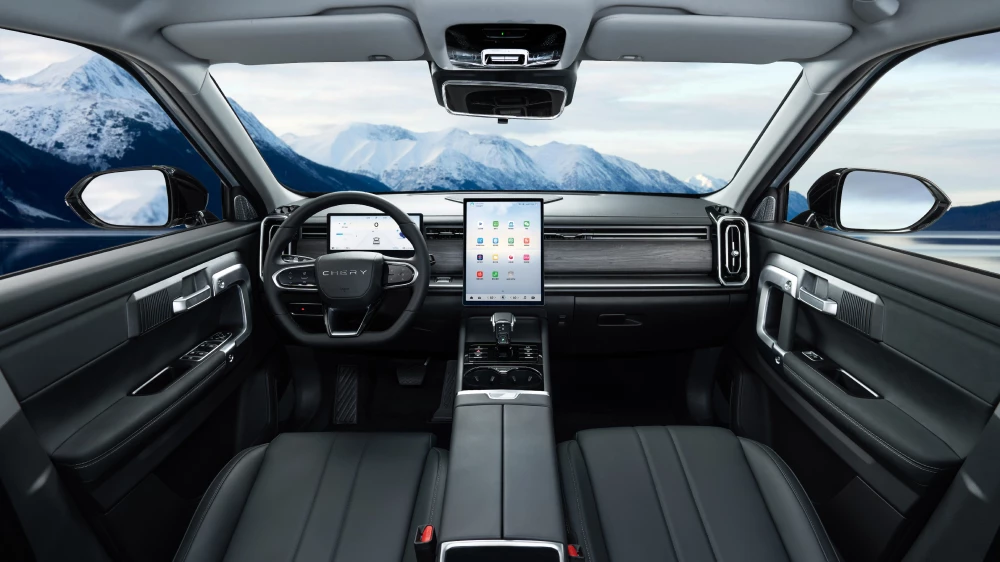 салон кроссовера chery explore 06 awd discovery черный