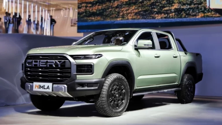 пикап Chery Himla спереди сбоку в Шанхае 2025
