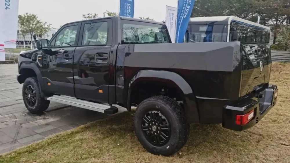 Dongfeng Mengshi MS600 пикап сбоку сзади