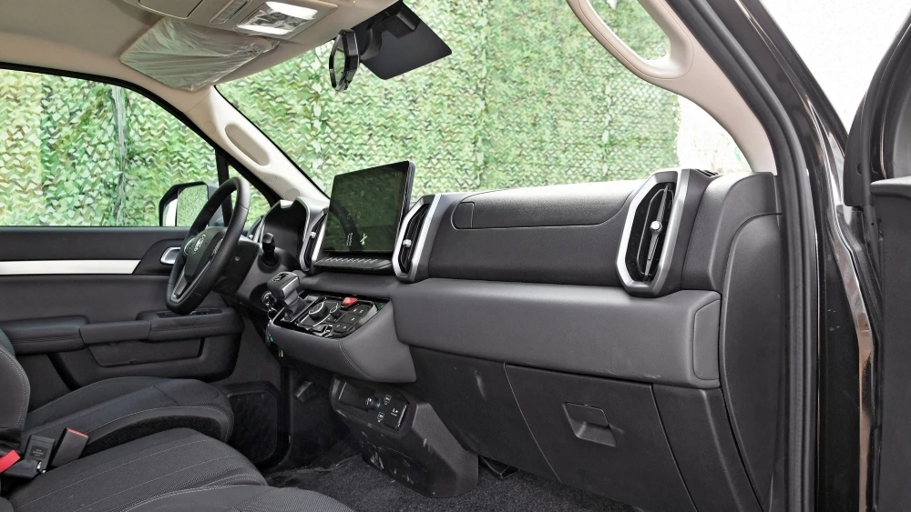 Dongfeng Mengshi MS600 пикап салон интерьер