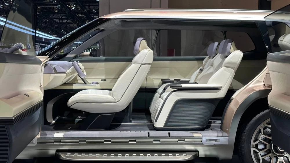 Концепт-кар Exeed Tianji салон интерьер шанхай автосалон шанхайский