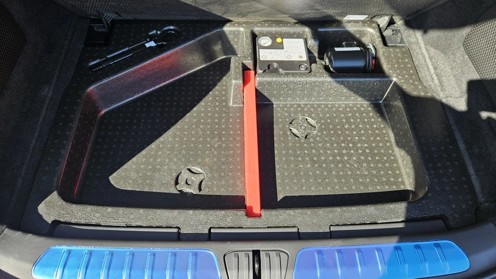 Exlantix ET тест салон интерьер багажник органайзер