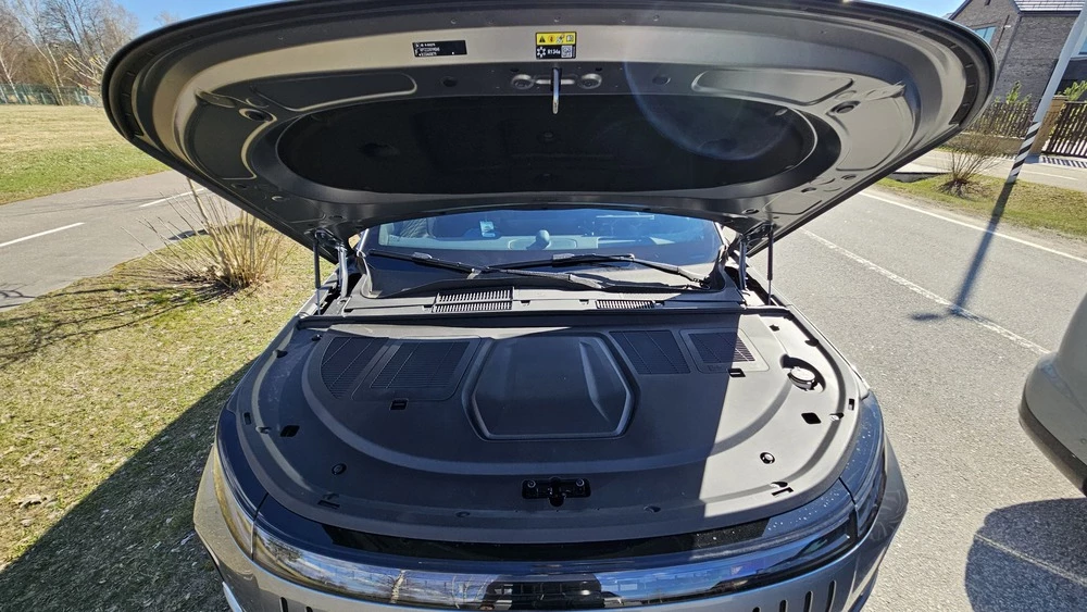 Exlantix ET тест мотор двигатель капот открыт