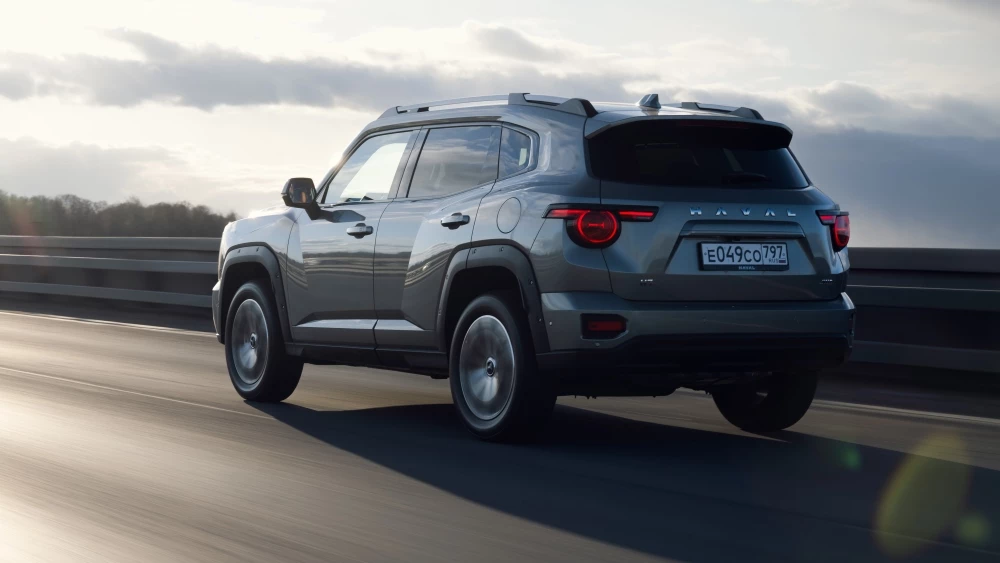 haval h7 сбоку сзади кроссовер серый