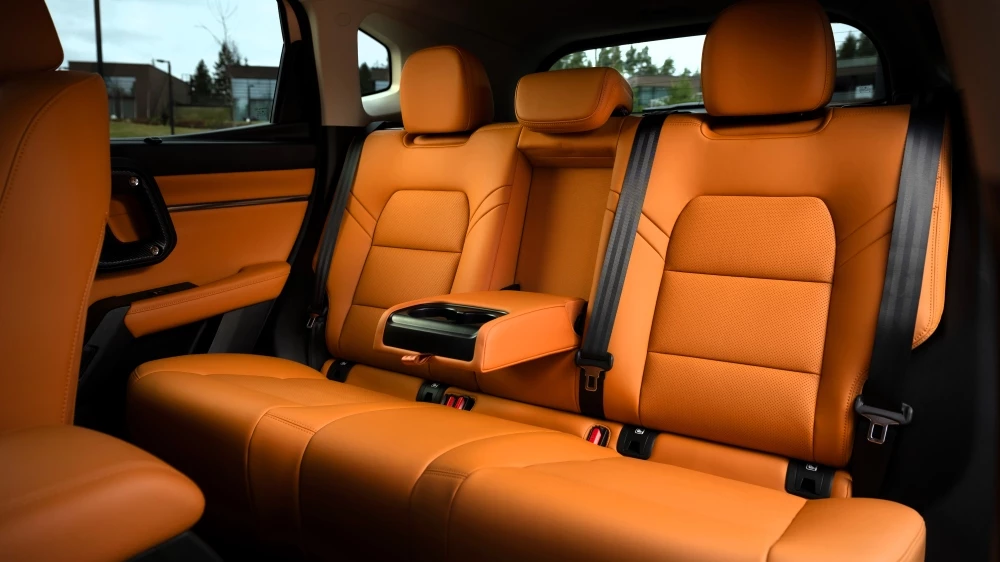 кроссовер haval h7 салон терракотово-черный