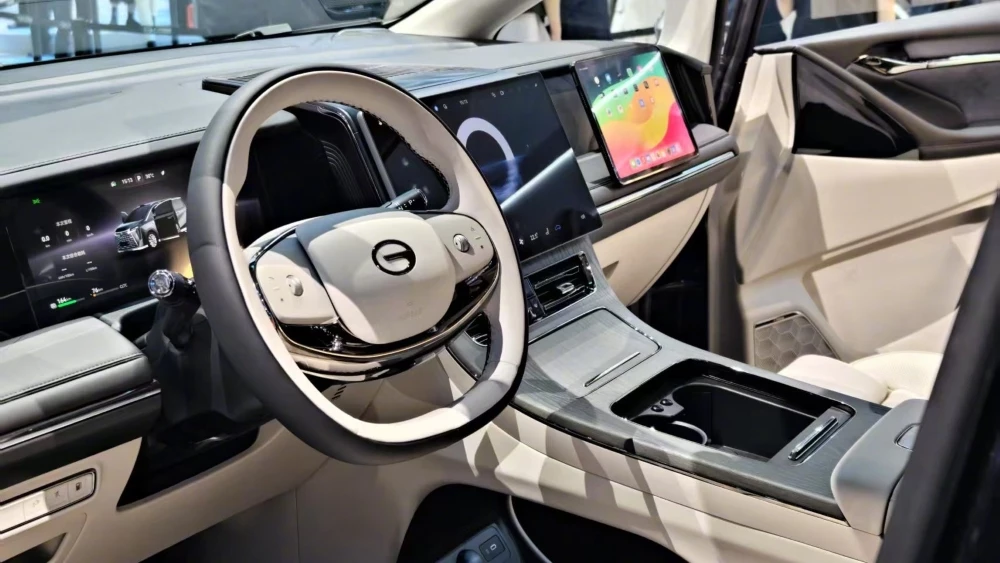 GAC Trumpchi S9 шанхай шанхайский автосалон салон интерьер