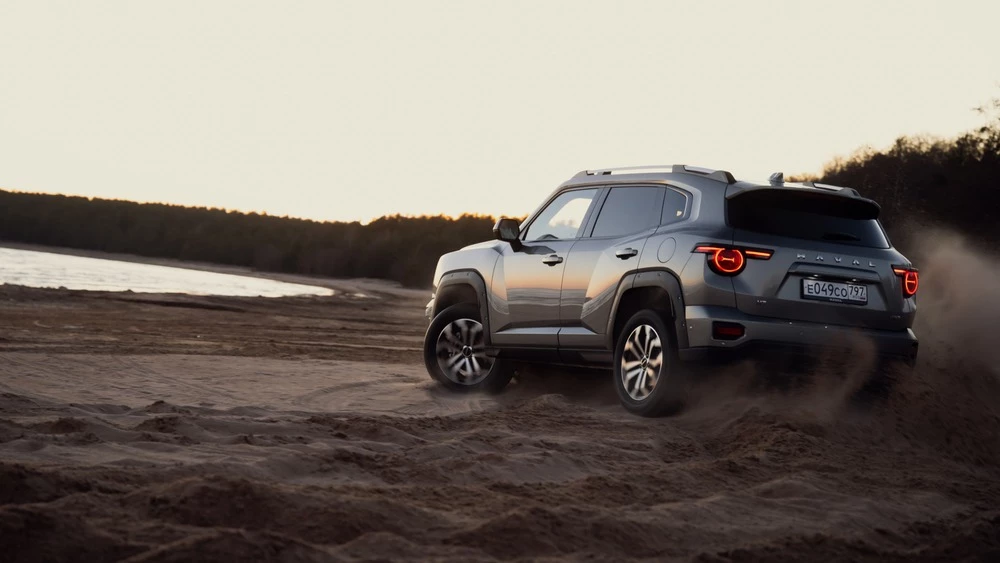 Haval H7 тест сбоку сзади в динамике полный привод бездорожье