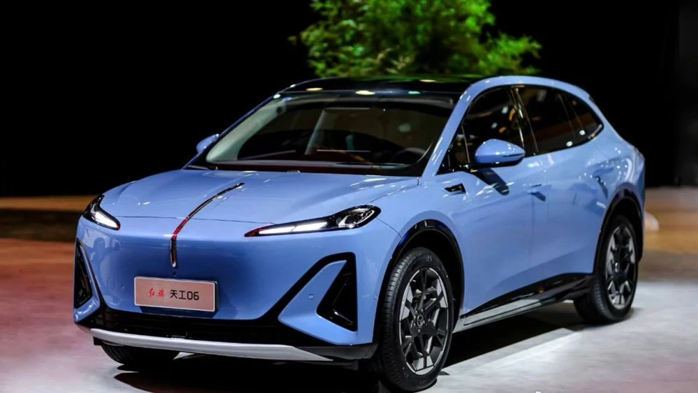 Электрический кроссовер Hongqi Tiangong 06 шанхай шанхайский автосалон 2025