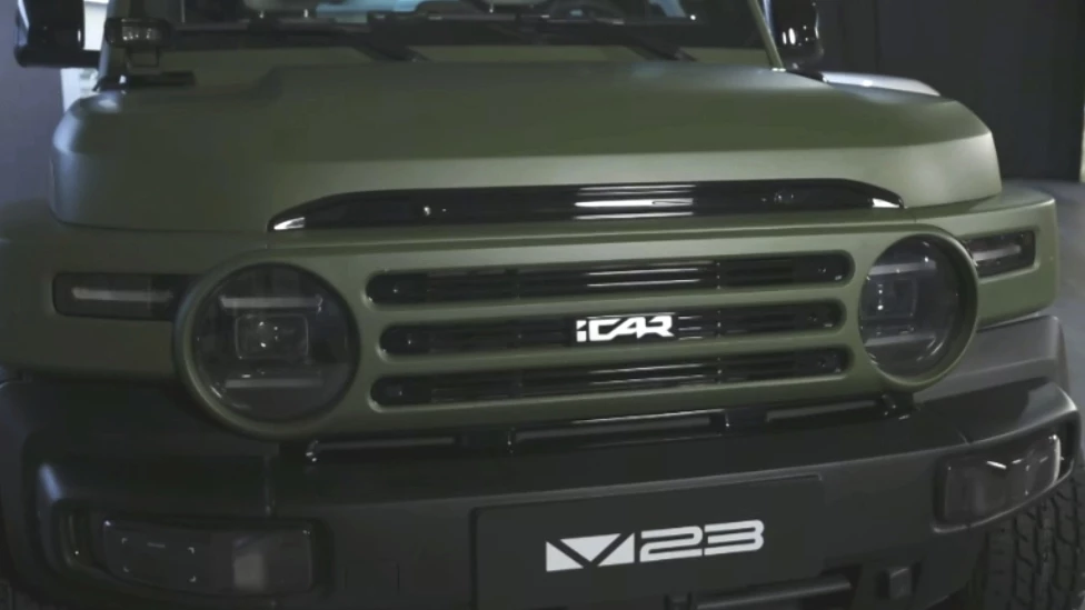 iCar v23 решетка пакет ретростайлинга Bj212