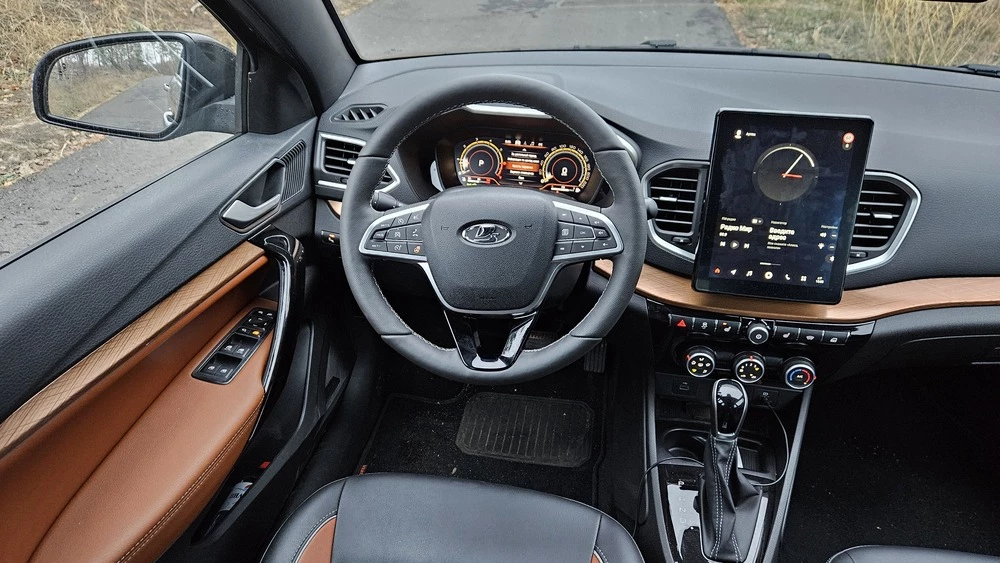 Lada Vesta SW Cross салон интерьер