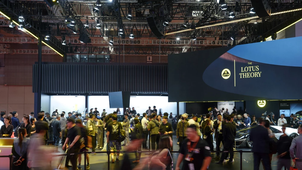 lotus шанхайский автосалон 2025