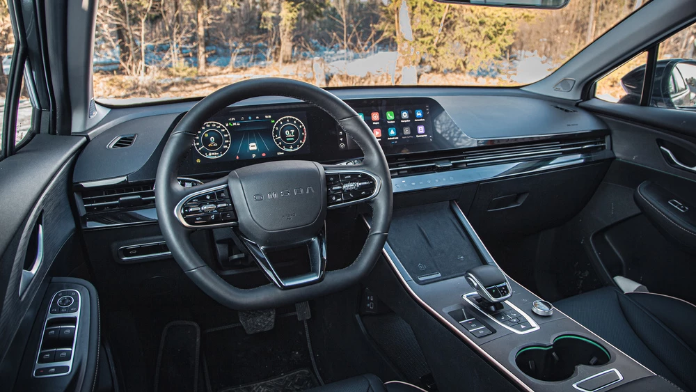 обновленный Omoda C5 FL рестайлинг тест салон интерьер