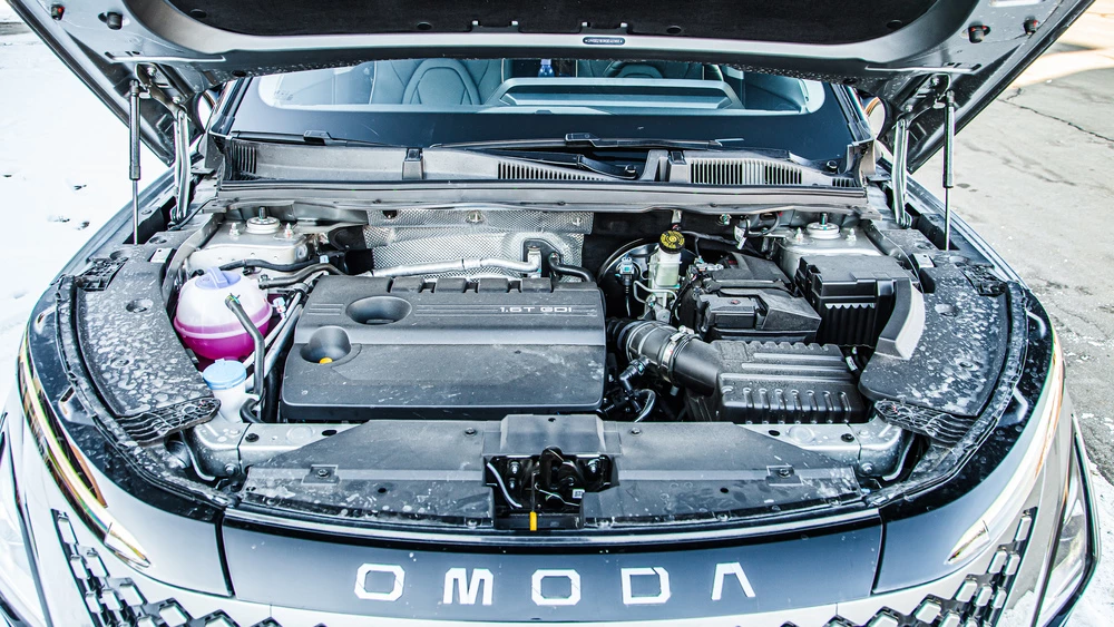 обновленный Omoda C5 FL рестайлинг тест капот двигатель мотор