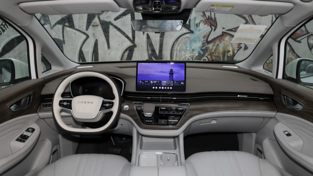 Roewe iMAX8 салон интерьер