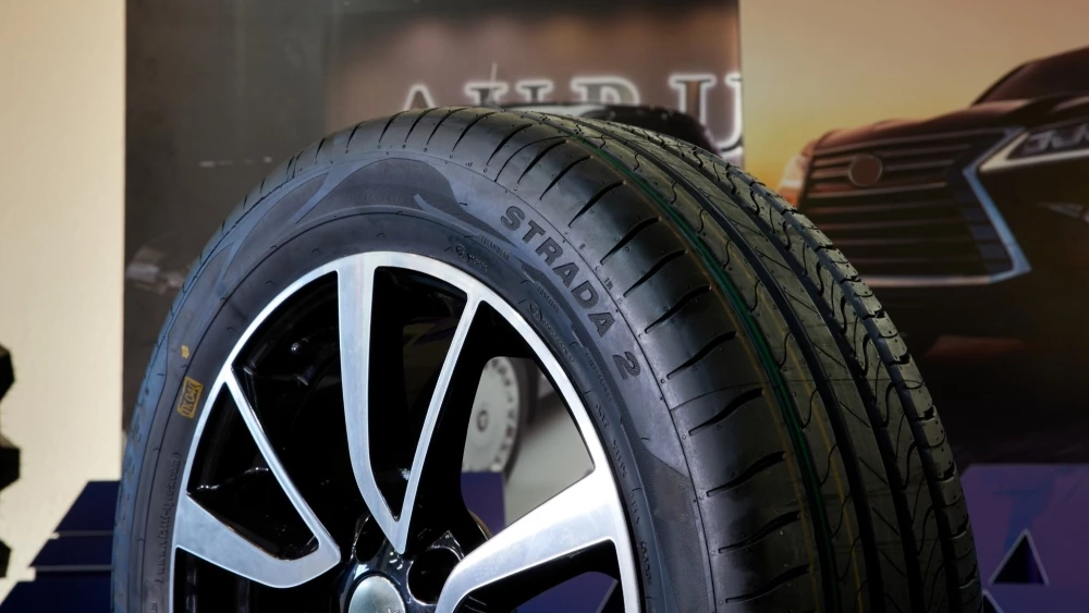 шины Viatti Strada 2 на диске