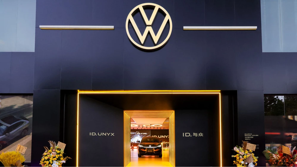 volkswagen id.unyx шоурум автосалон китай
