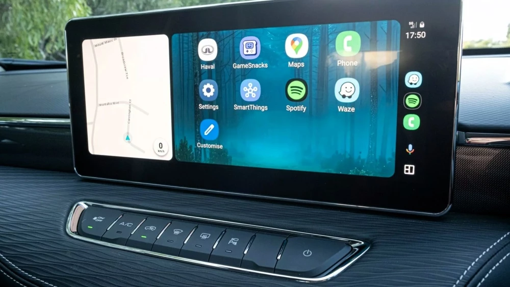 гибридный кроссовер Haval Jolion HEV интерьер