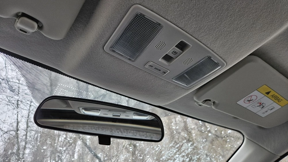 Changan Alsvin тест салон интерьер зеркало заднего вида