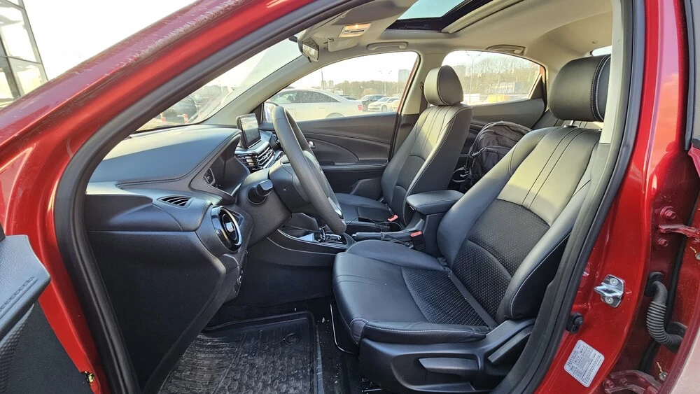 Changan Alsvin тест салон интерьер первый ряд сиденья