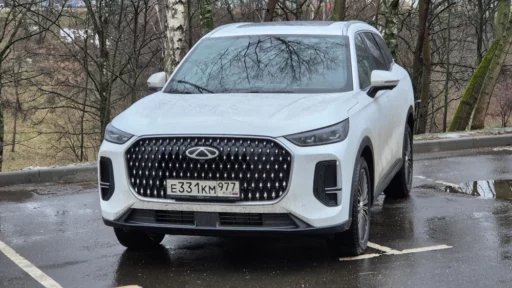Chery tiggo 9 подкаст тест сбоку спереди