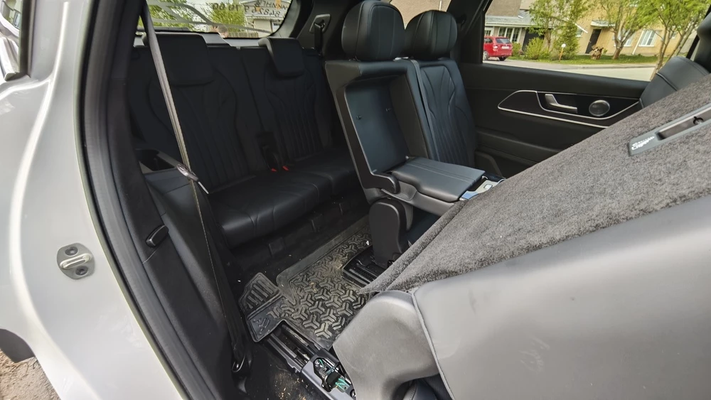 chery tiggo 9 тест мишина салон интерьер сиденья проход на третий ряд