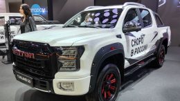 Пикап Foton Tunland G9 comvex выставка 2025 сбоку спереди