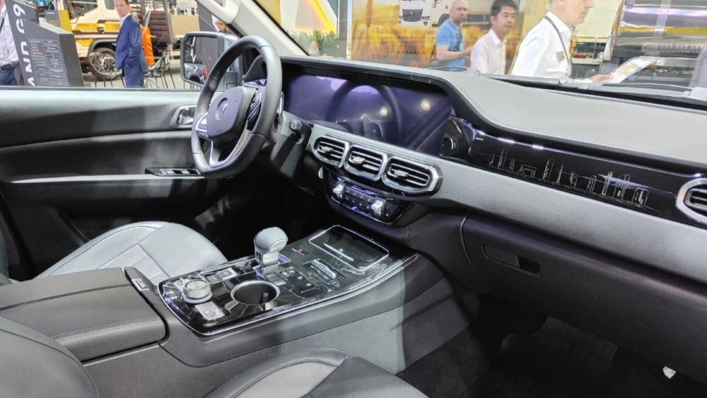 Пикап Foton Tunland G9 comvex выставка 2025 салон интерьер